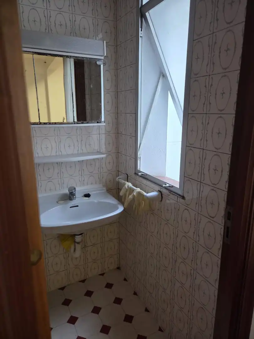 Badezimmer von Wohnung zur Miete in Santiago de Compostela  mit Möbliert