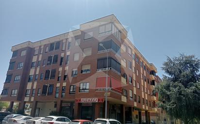 Exterior view of Flat for sale in Badajoz Capital  with Air Conditioner, Terrace and Balcony