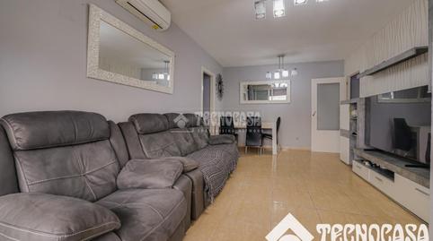 Foto 3 de Piso en venta en Sant Roc, Barcelona