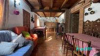 Cuina de Casa o xalet en venda en Cunit amb Aire condicionat, Calefacció i Jardí privat