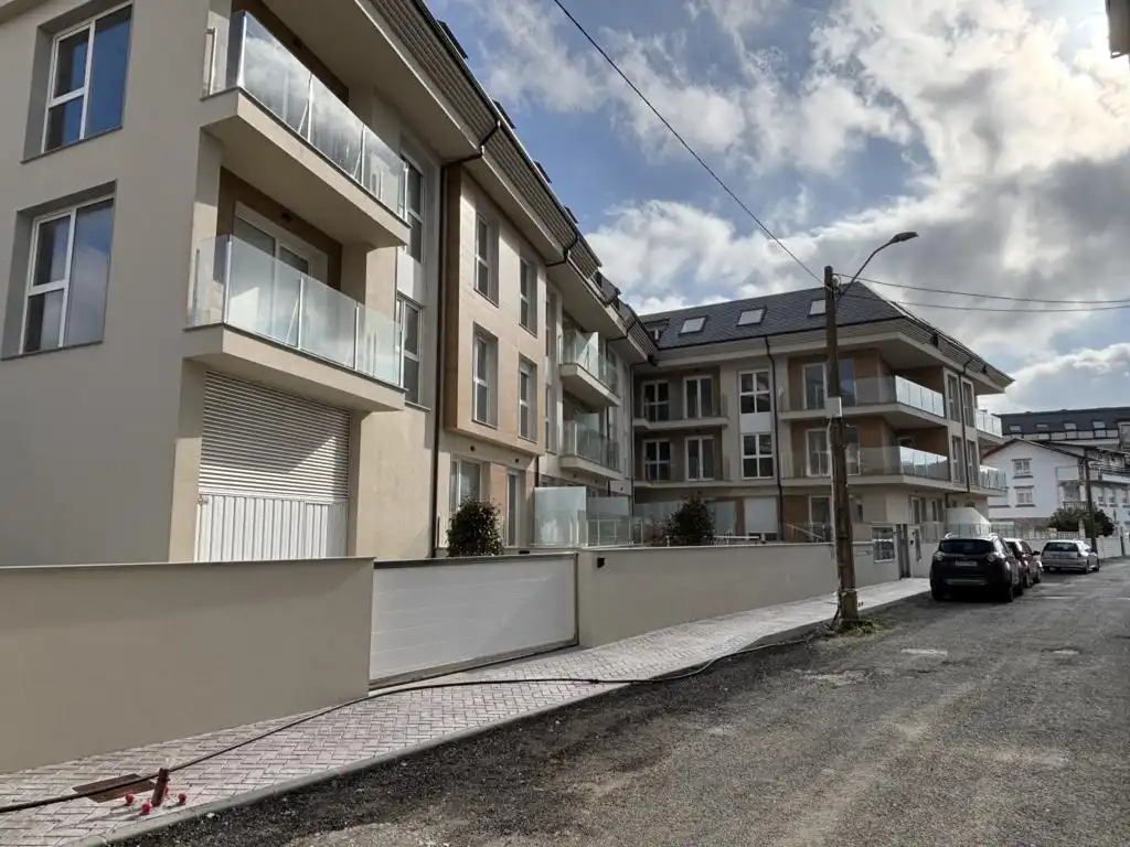 Außenansicht von Dachboden zur Miete in Ortigueira mit Privatgarten, Abstellraum und Möbliert