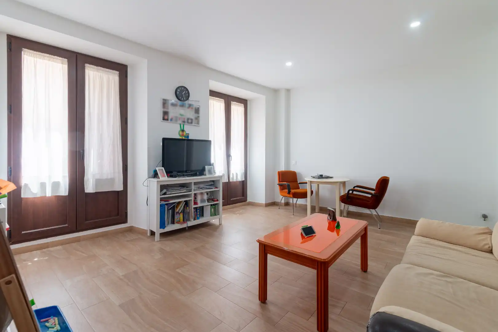 Sala d'estar de Pis en venda en Madrid amb Moblat