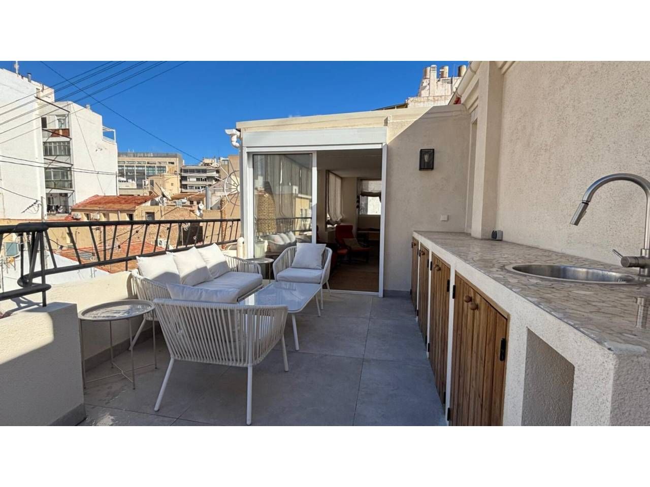 Terrassa de Pis en venda en Alicante / Alacant amb Aire condicionat, Terrassa i Moblat