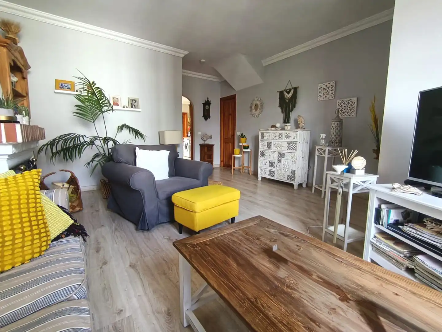 Sala de estar de Casa adosada en venta en Alhaurín de la Torre con Terraza, Balcón y Alarma