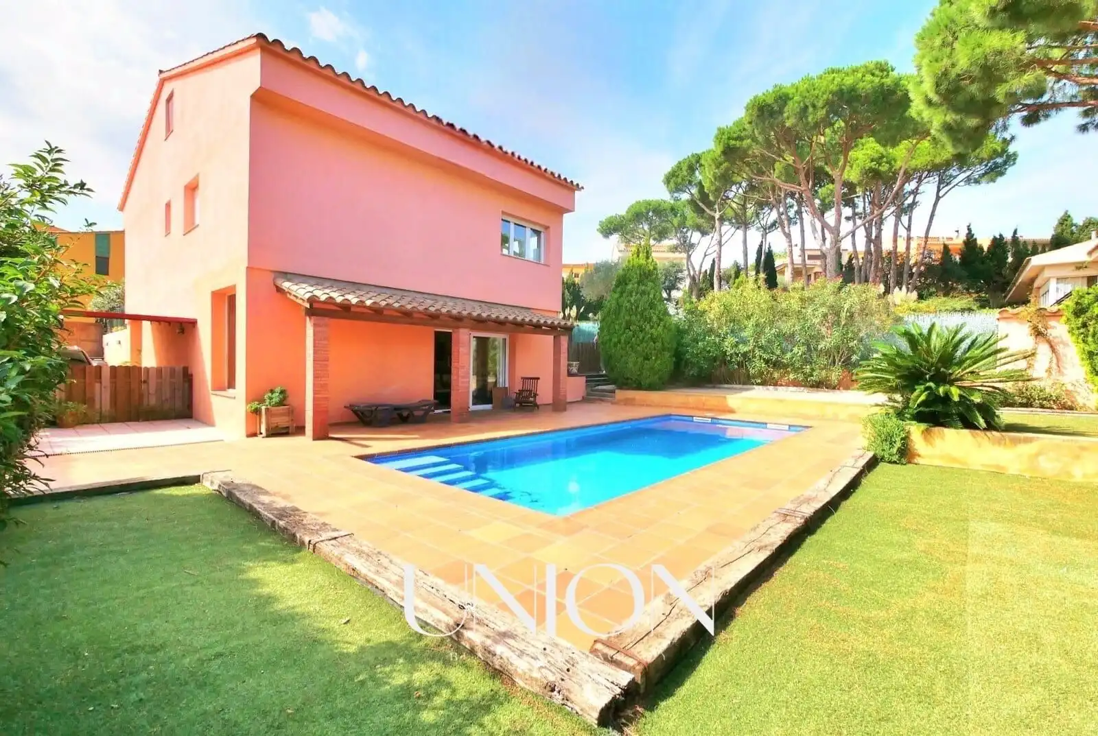 Casa con piscina in vendita a Mont-ras, imagen 2