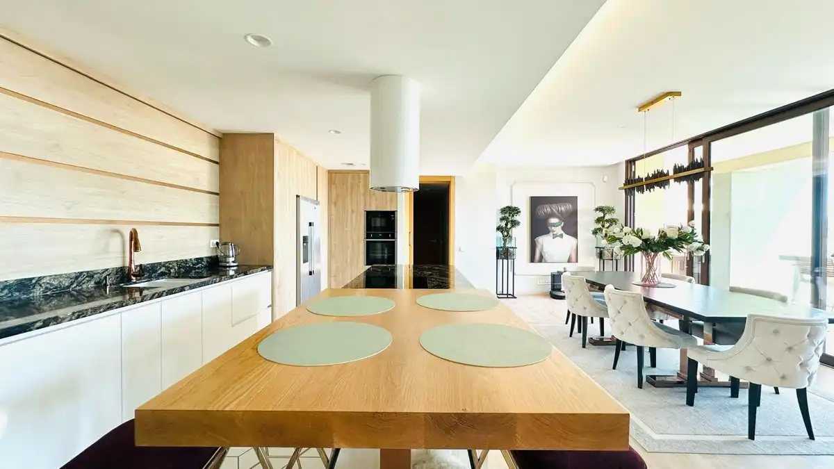Kitchen of Flat for sale in Mijas  with Air Conditioner, Terrace and Storage room
