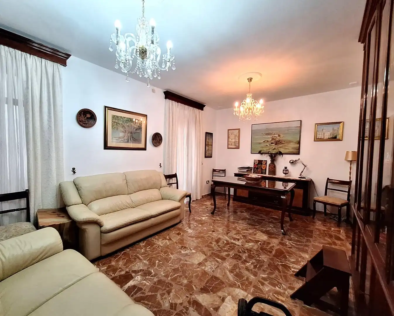 Sala d'estar de Pis en venda en Cádiz amb Balcó