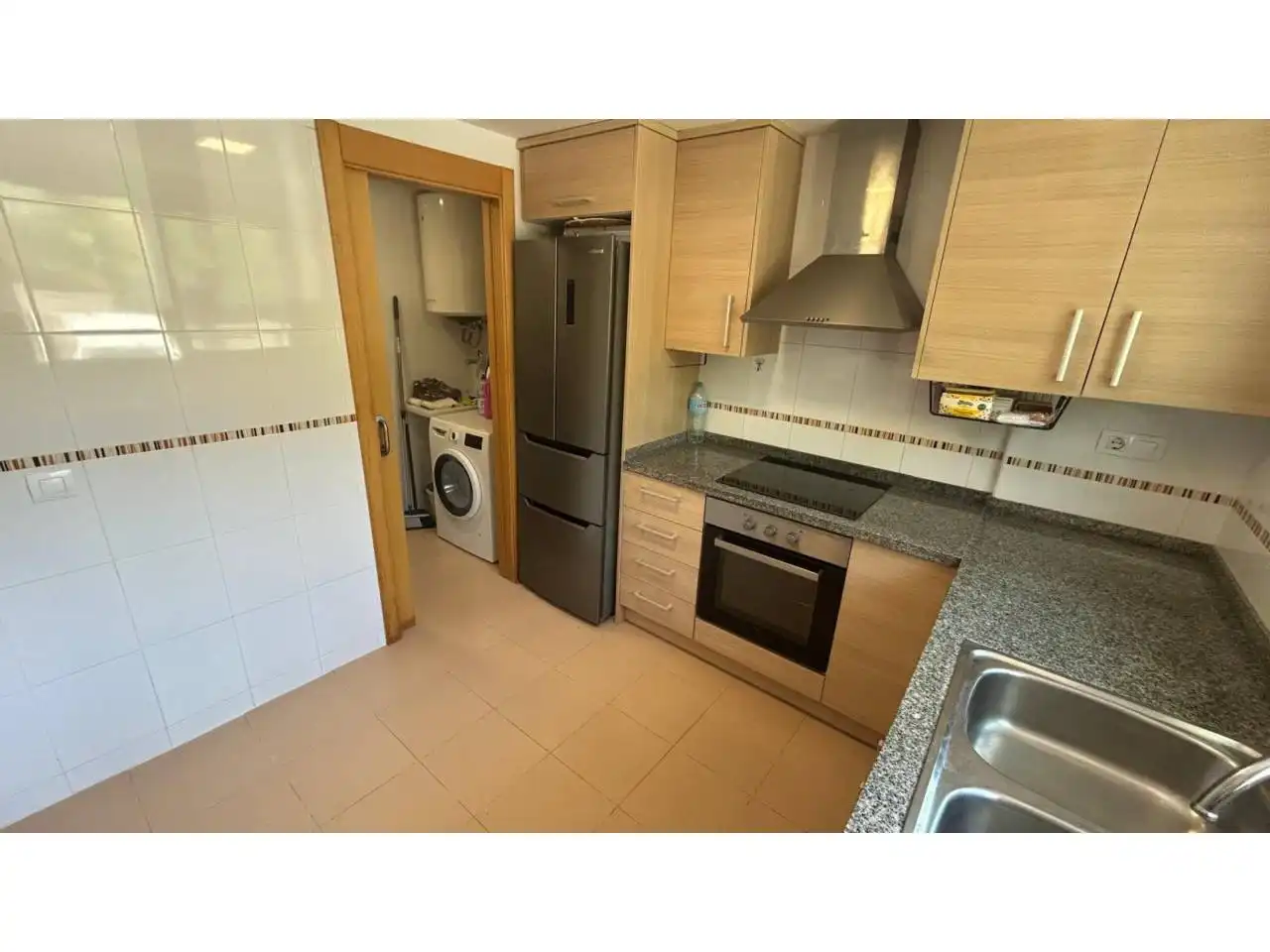 Terraced house with pool to rent in Calle Constitución, imagen 8