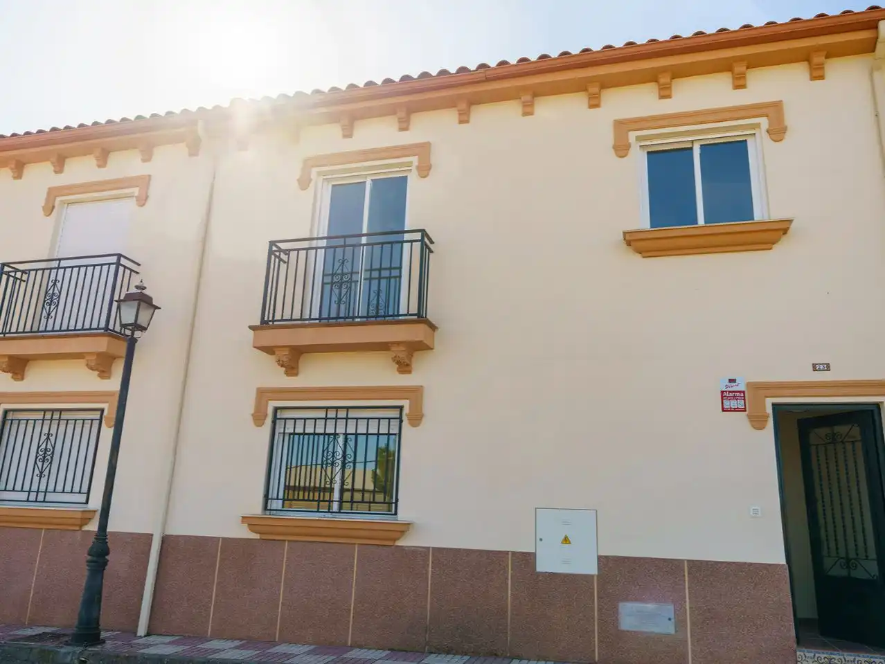 Exterior view of Houses for rent in Ventas de Huelma  with Air Conditioner, Terrace and Storage room