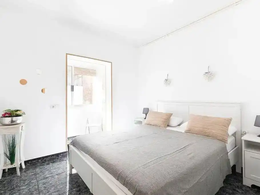 Dormitori de Apartament per a compartir en San Vicente del Raspeig / Sant Vicent del Raspeig amb Aire condicionat i Moblat