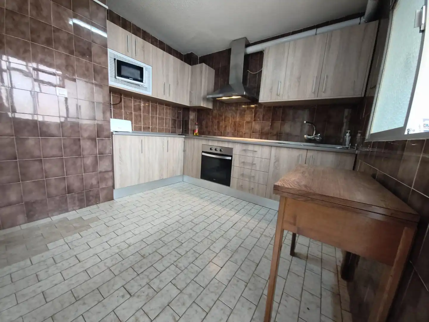 Kitchen of Flat for rent in Ronda