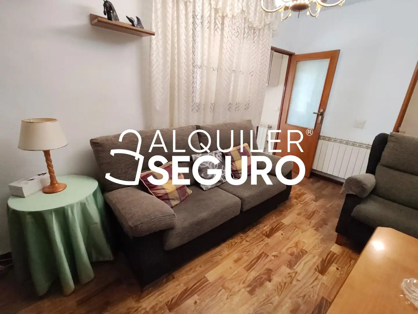 Sala d'estar de Pis de lloguer en Madrid amb Calefacció, Terrassa i Moblat