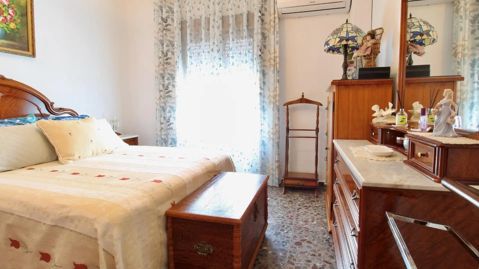 Habitación de Casa adosada en venta en Vegas del Genil con Aire acondicionado, Calefacción y Terraza