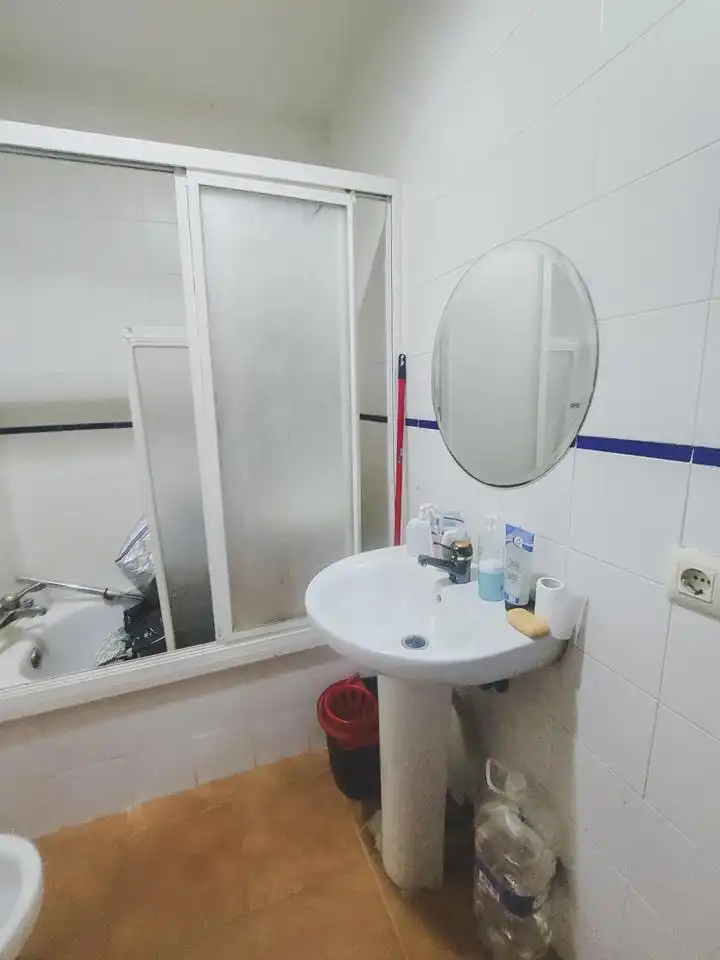 Baño de Piso en venta en Cádiz