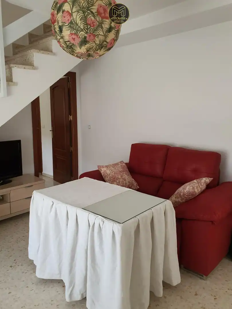 Living room of Duplexes for rent in Jaén  with Terrace and Balcony