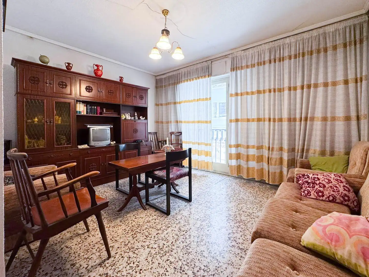 Wohnzimmer von Wohnung zum Verkauf in Elche / Elx
