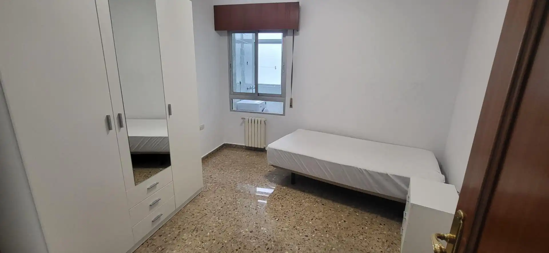 Bedroom of Flat for rent in Albacete  with Air Conditioner, Heating and Furnished