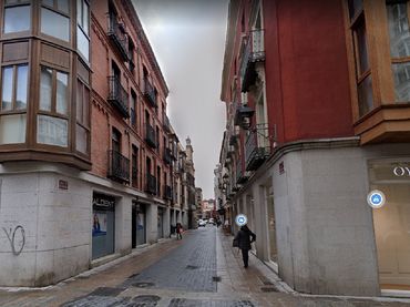 Aparcament de lloguer a C SAN BERNARDO