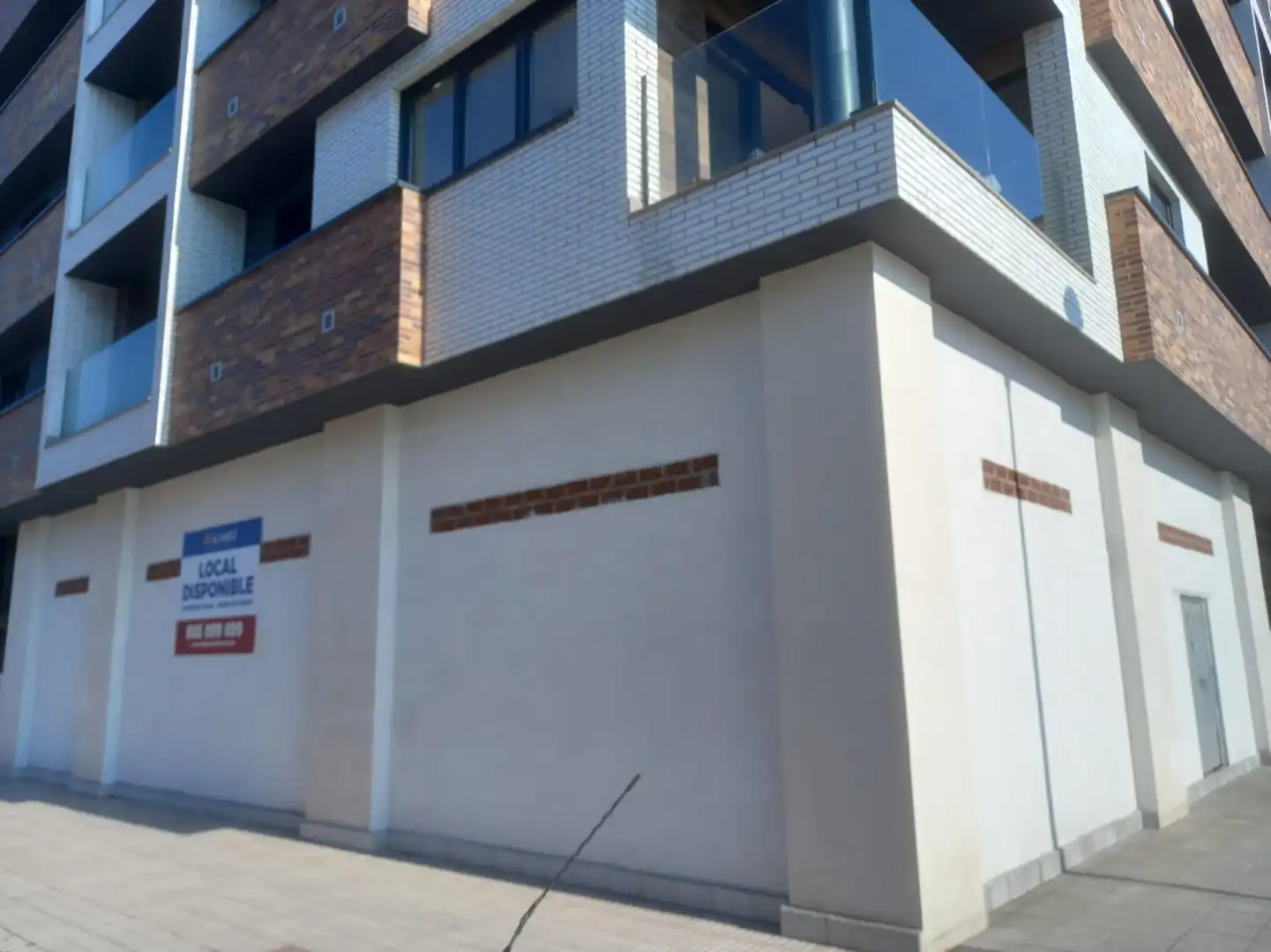 Local comercial en venda a Gijón - simon bolivar 11, imagen 4