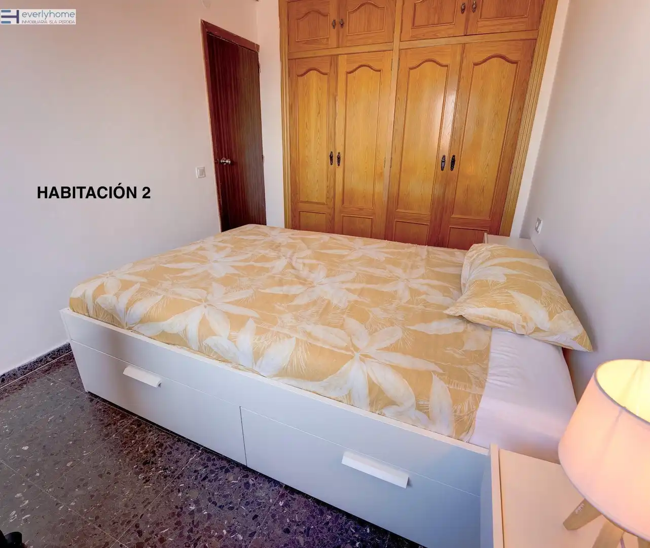 Bedroom of Flat for share in Valencia