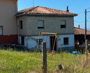 Vista exterior de Casa o xalet en venda en Villaviciosa