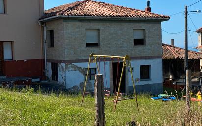 Exterior view of House or chalet for sale in Villaviciosa
