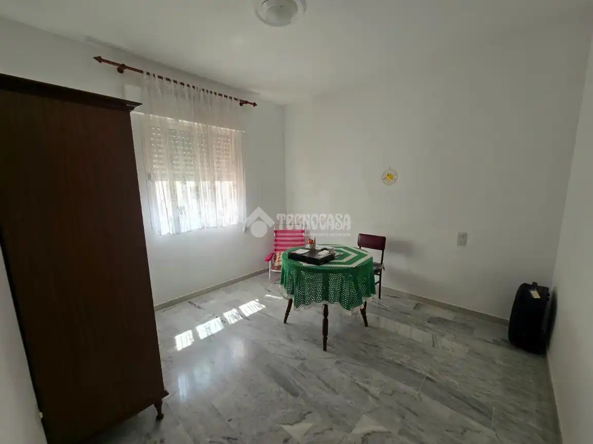 Habitación de Casa adosada en venta en Morón de la Frontera