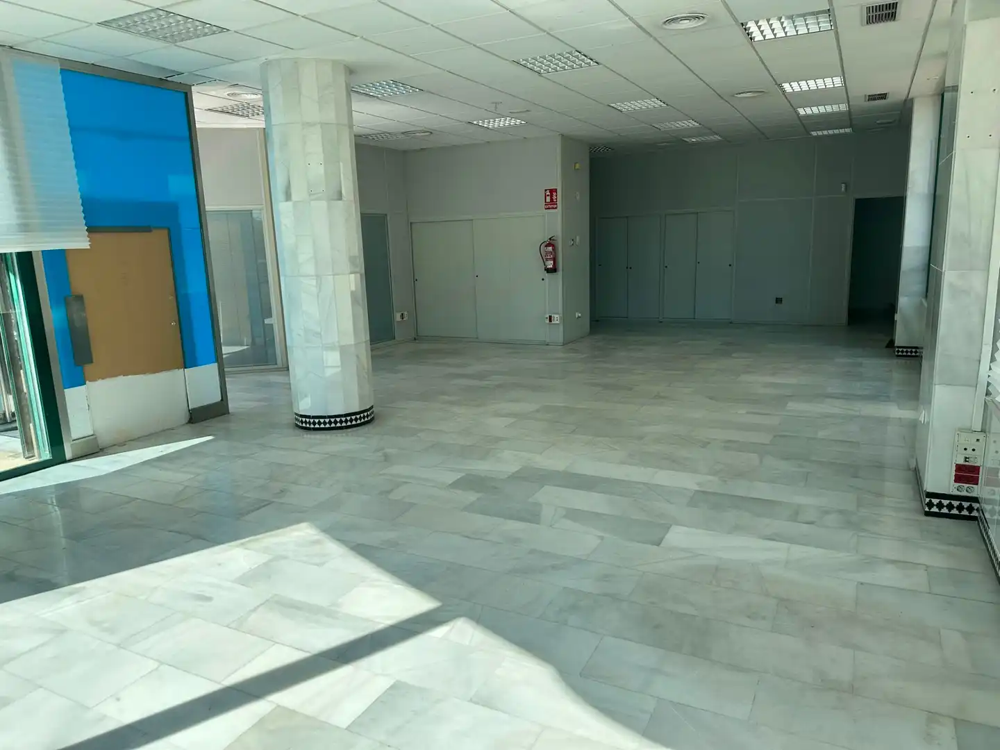 Local de alquiler en Mairena del Aljarafe con Aire acondicionado y Calefacción