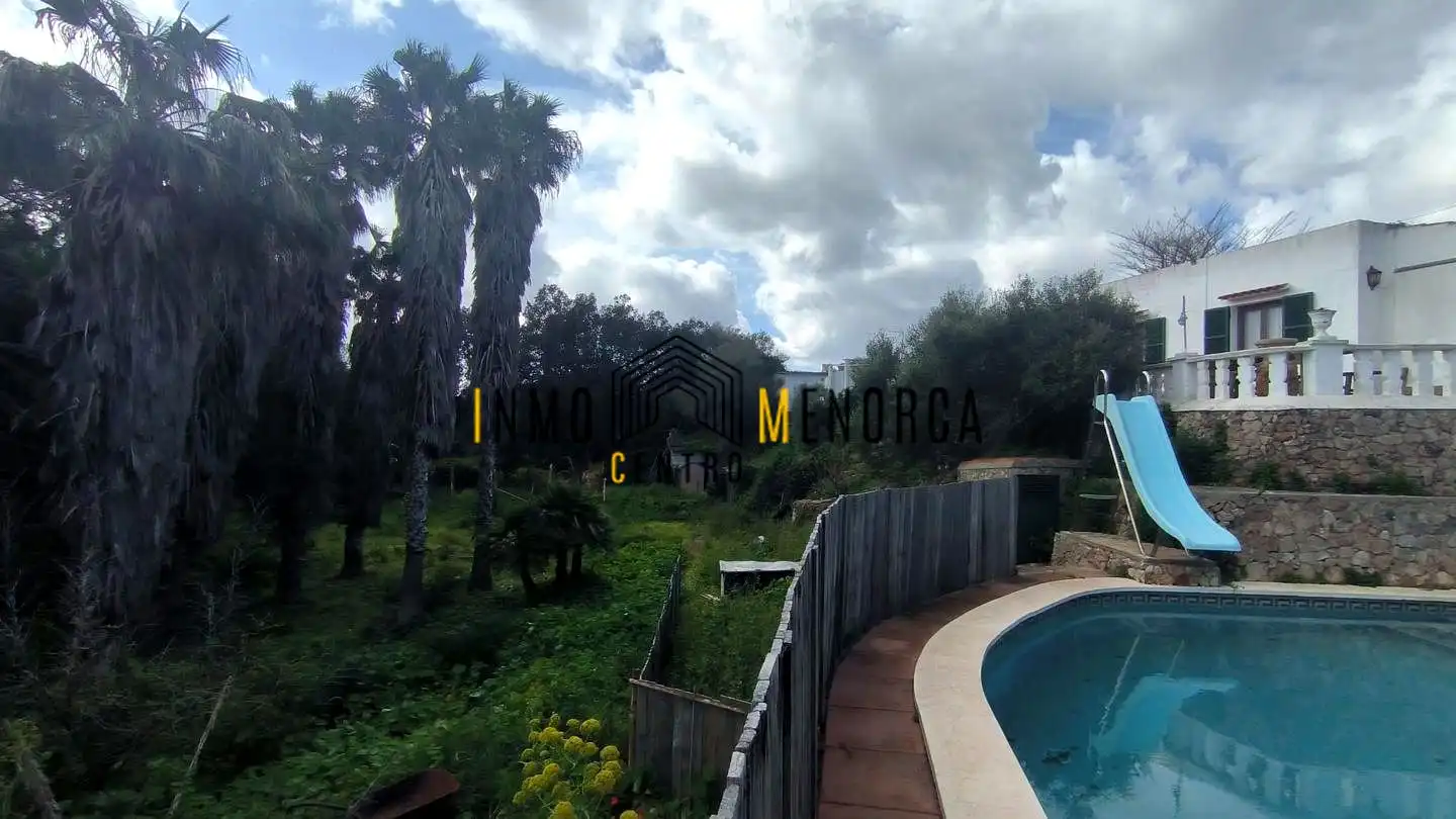 Piscina de Finca rústica en venda en Ciutadella de Menorca amb Jardí privat, Terrassa i Piscina