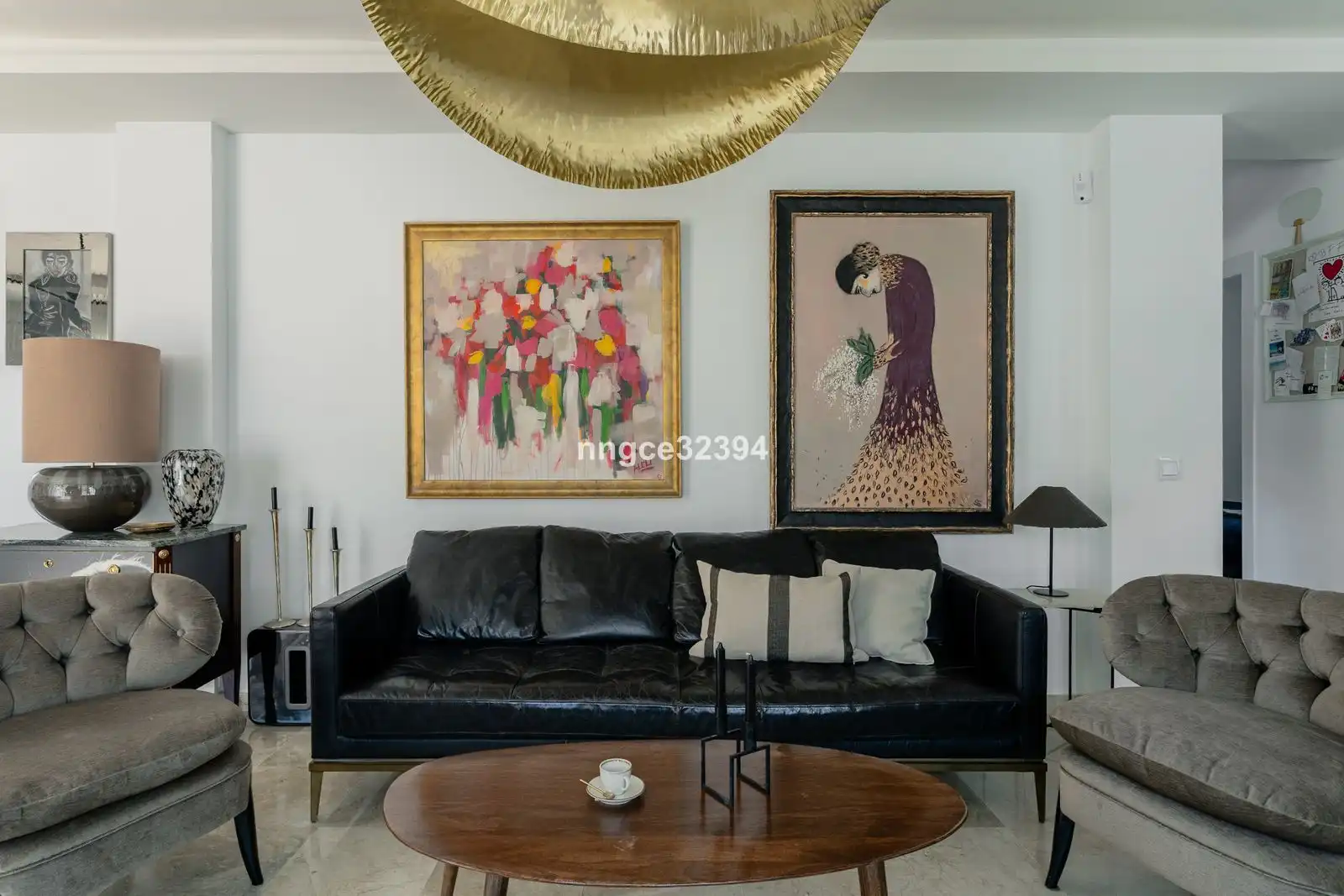 Sala d'estar de Àtic en venda en Estepona amb Aire condicionat, Terrassa i Moblat