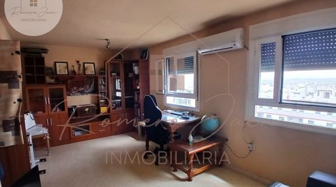 Foto 3 de Pis en venda a Renfe - Bulevar 1ª y 2ª Fase, Jaén Capital