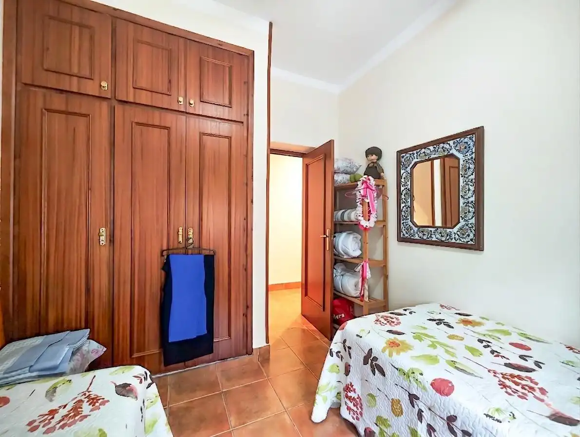 Dormitori de Casa o xalet en venda en Puertollano amb Aire condicionat, Calefacció i Jardí privat