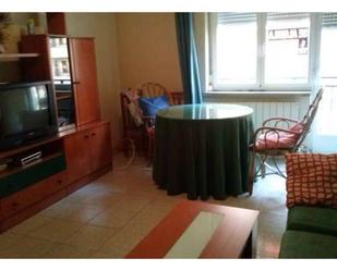 Living room of Flat to rent in Salamanca Capital  with Heating, Furnished and Balcony