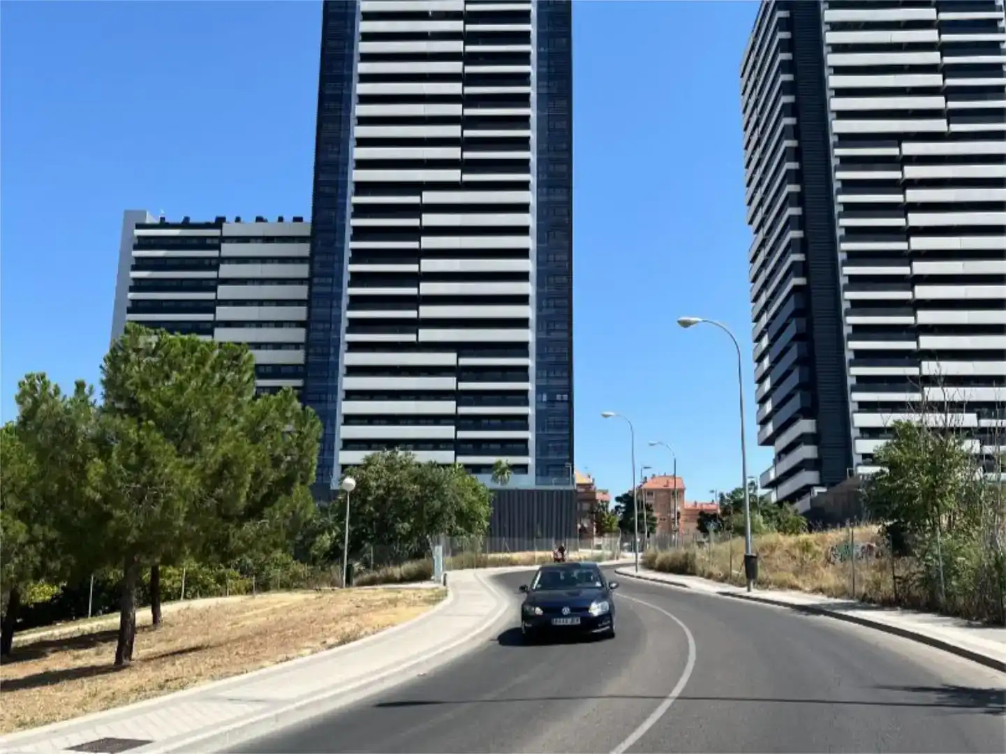 Vista exterior de Pis de lloguer en Madrid amb Aire condicionat, Jardí privat i Traster