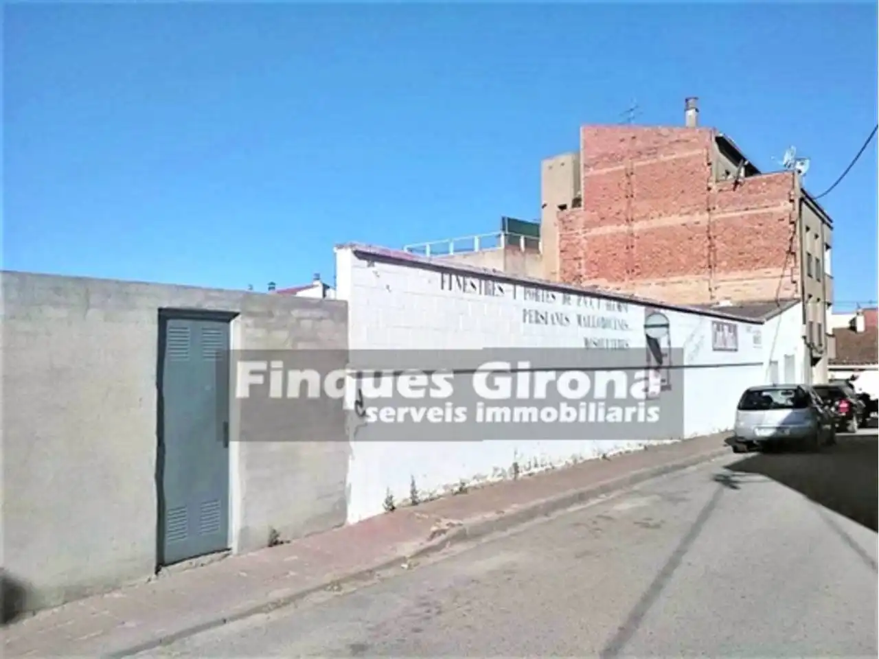 Terreny residencial en venda a Calle Verneda