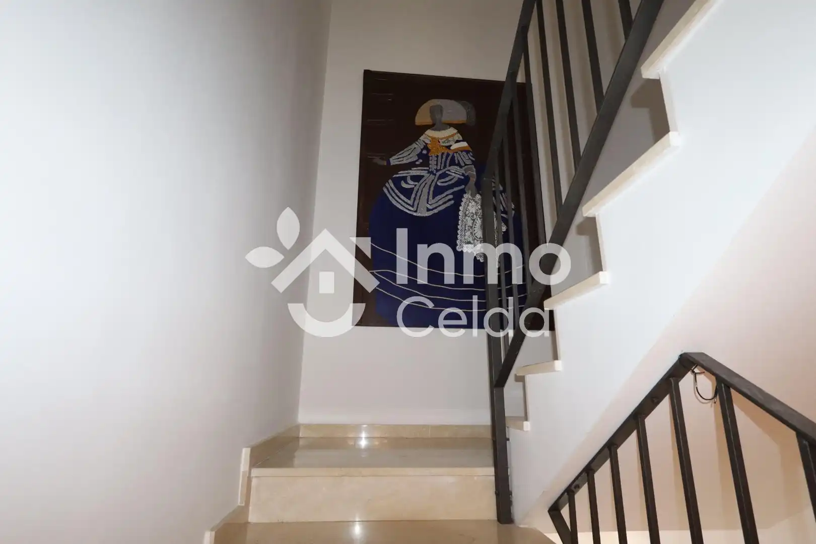 Casa adosada en venta en Chiva con Calefacción, Jardín privado y Terraza