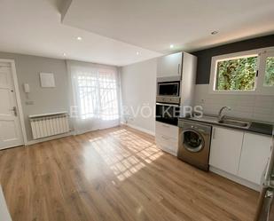 Exterior view of Single-family semi-detached to rent in Pozuelo de Alarcón  with Air Conditioner, Heating and Private garden