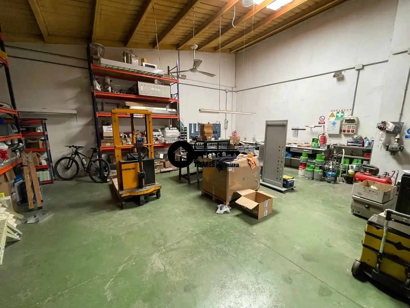 Local comercial en venda a Industria, imagen 14