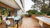 Terrasse von Wohnung zum verkauf in Gavà mit Klimaanlage, Terrasse und Schwimmbad