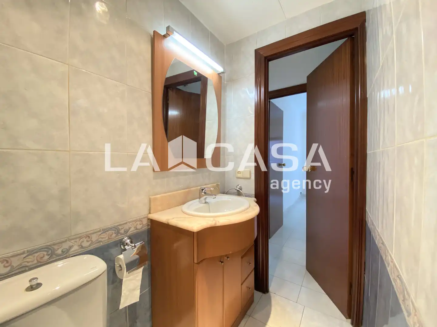 Piso en venta en Sant Adrià de Besòs con Calefacción y Balcón