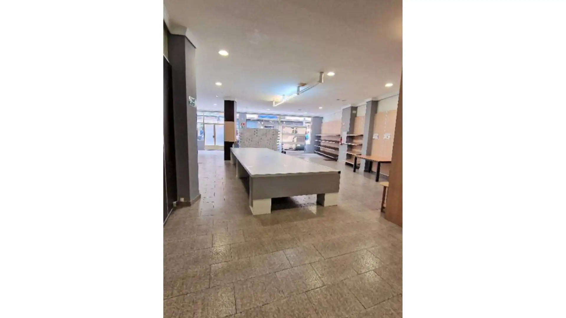 Local de alquiler en  Logroño