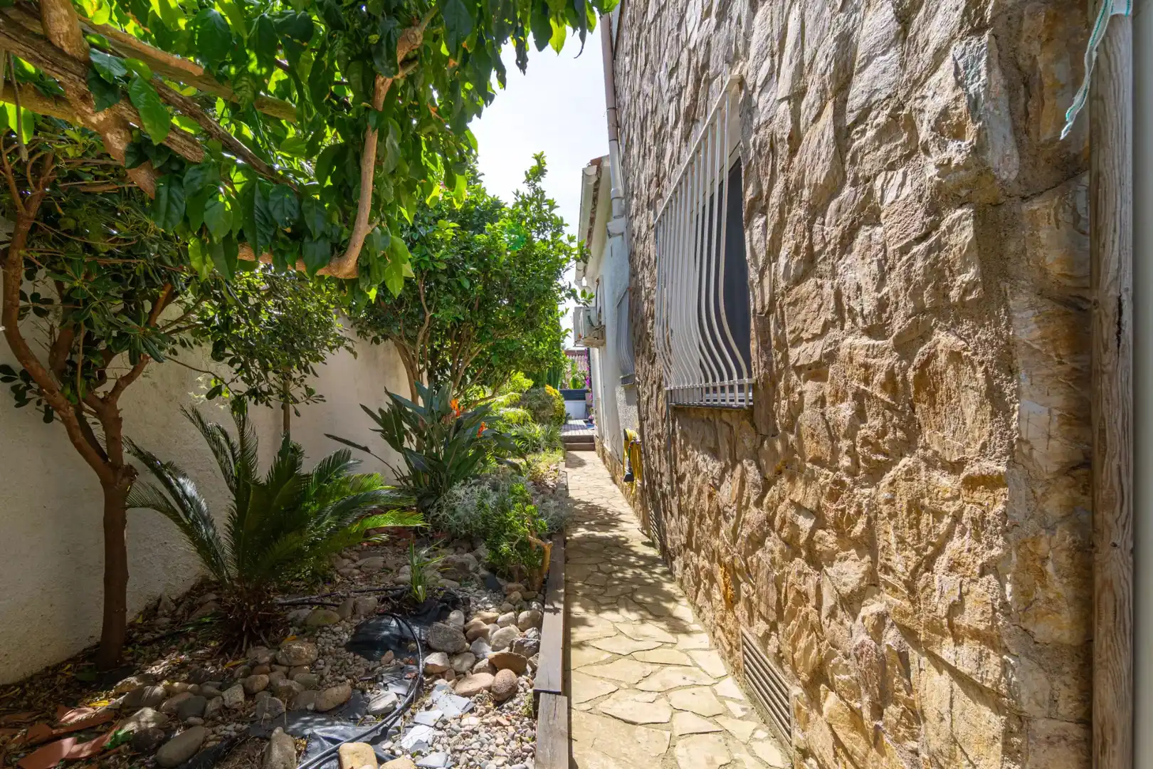 Casa con piscina en venta en Peni, imagen 55