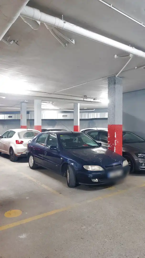 Aparcament de Apartament en venda en Manresa amb Aire condicionat, Calefacció i Moblat