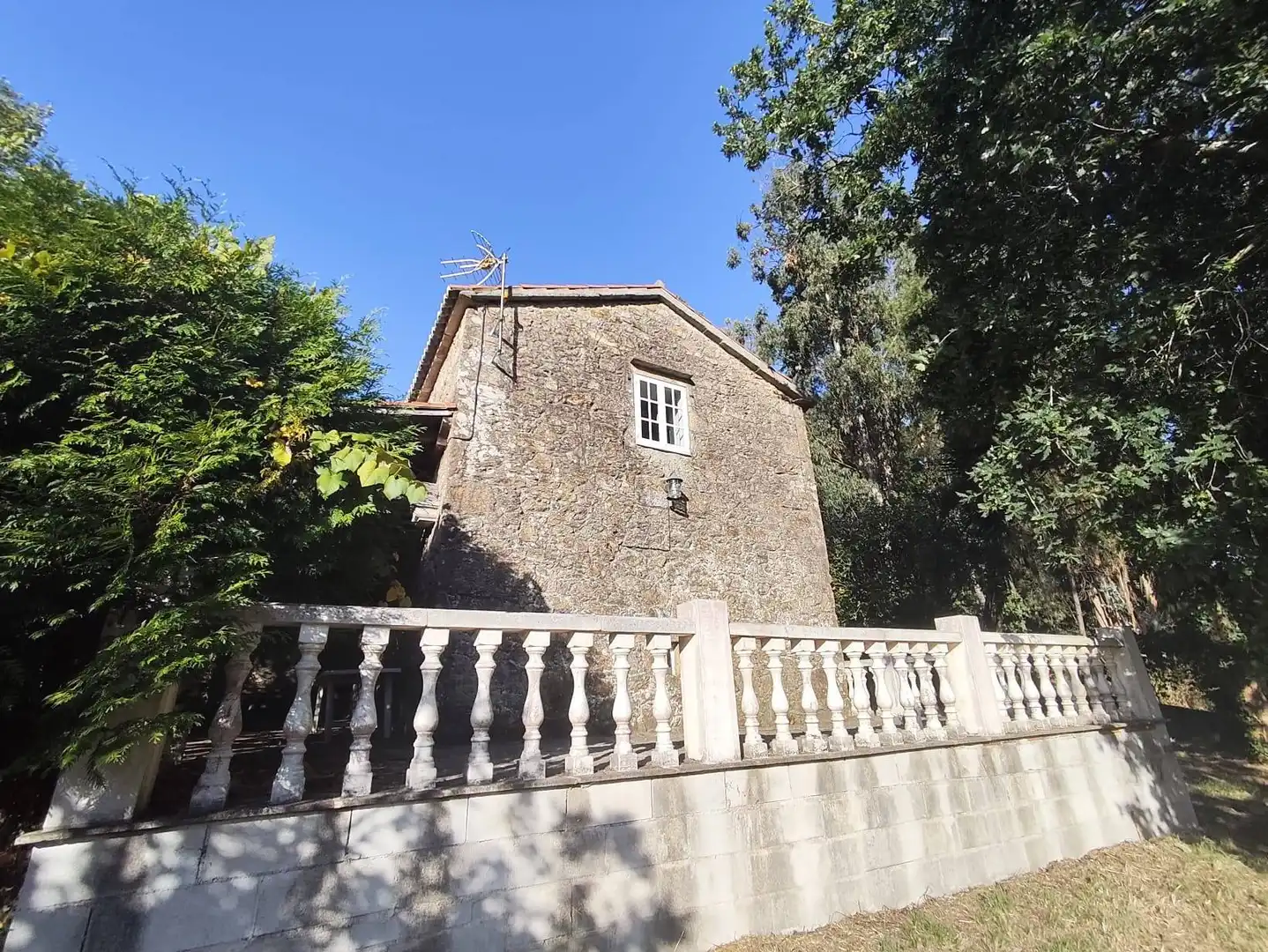 Exterior view of Houses for sale in Vedra, A Coruña