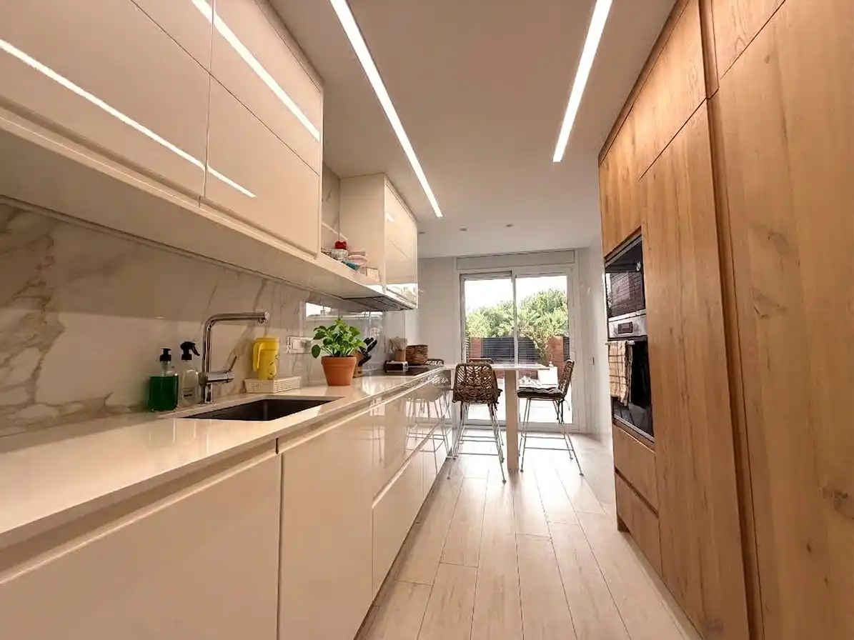 Kitchen of Houses for sale in Sant Joan Despí  with Air Conditioner, Heating and Private garden