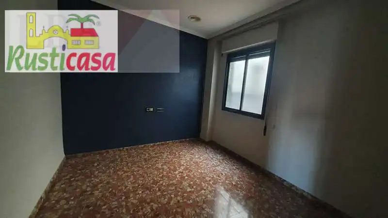 Habitación de Piso en venta en Bailén con Trastero
