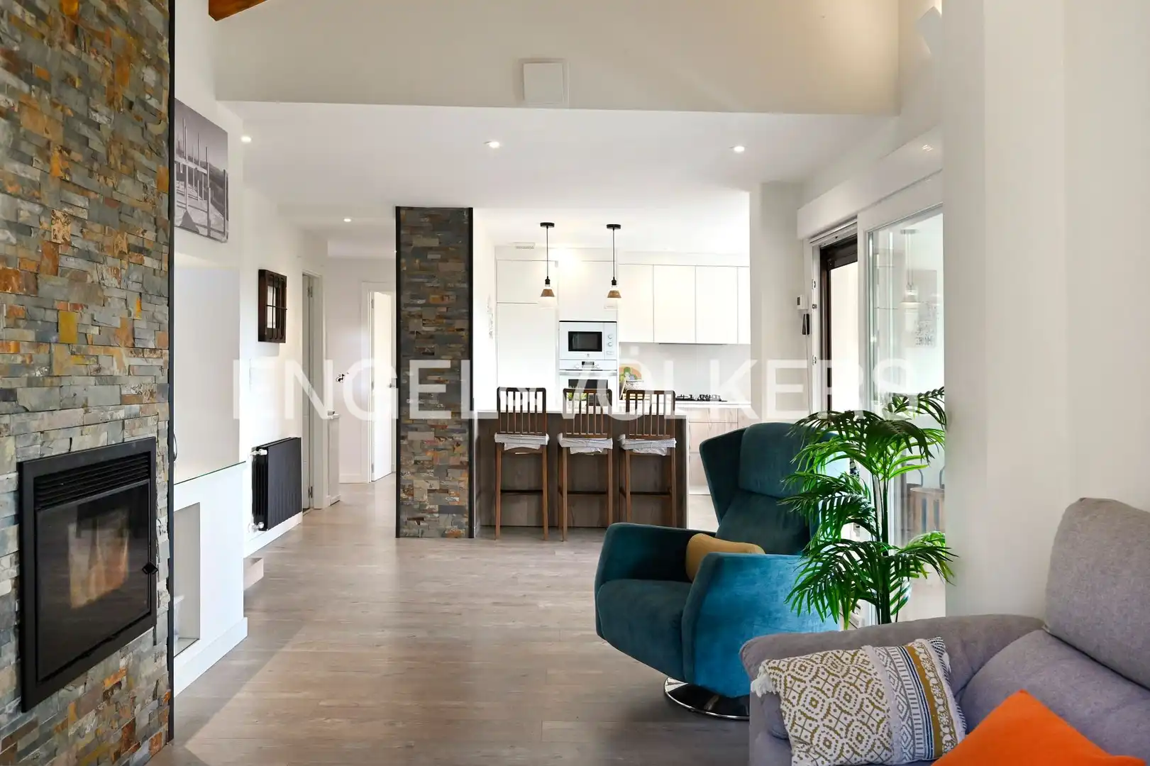 Sala de estar de Casa o chalet en venta en Suances con Calefacción, Jardín privado y Terraza