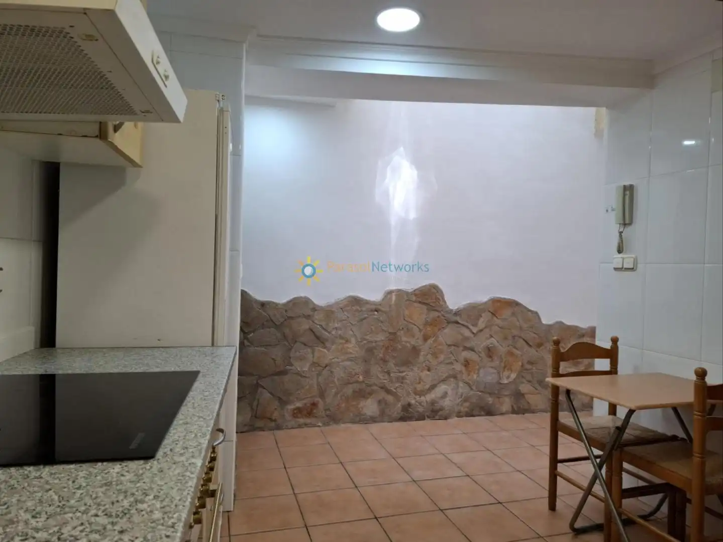 Cuina de Casa adosada en venda en Oliva amb Aire condicionat i Terrassa