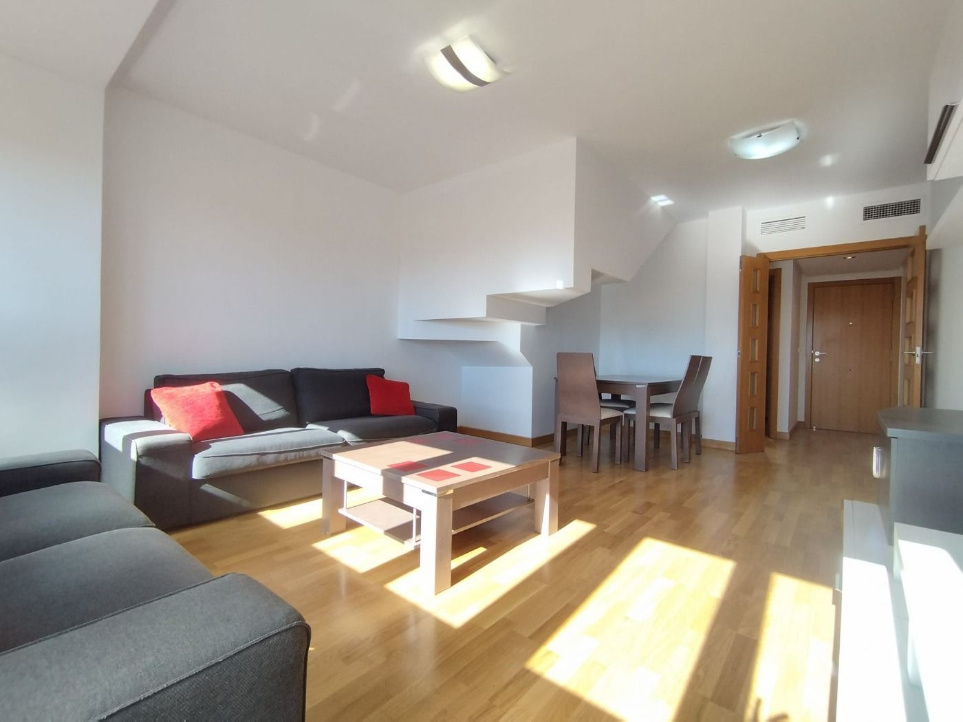 Àtic de lloguer a El Esparragal