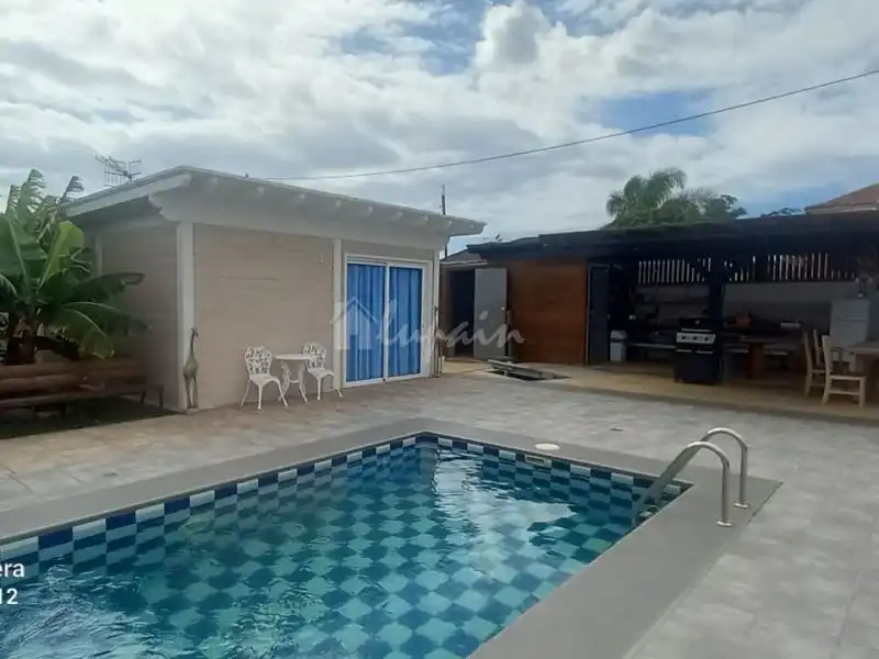 Piscina de Casa o xalet en venda en Arona